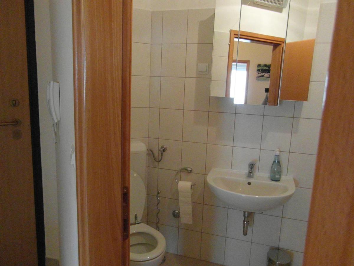 Bentley - Sea-View - 2 Bedroom Apartment Premantura Ngoại thất bức ảnh