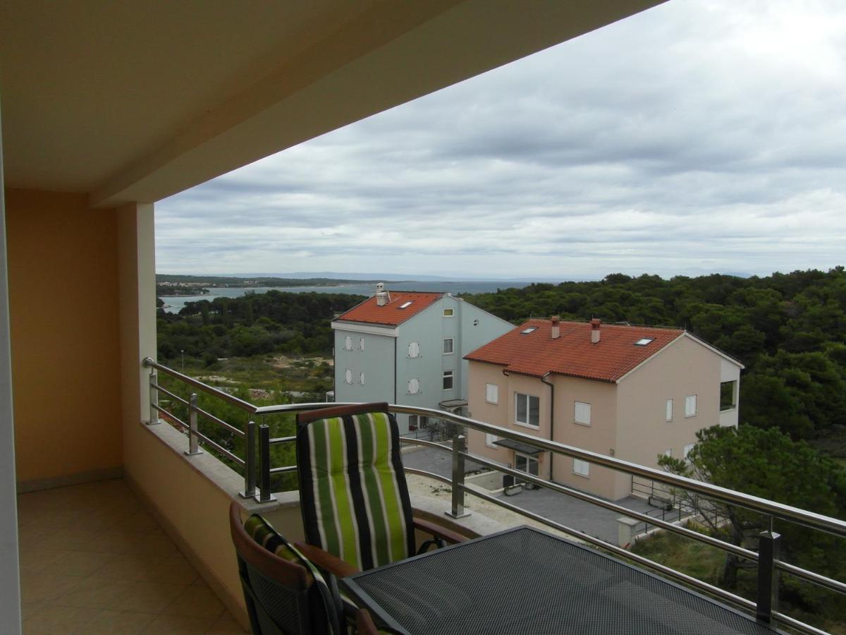 Bentley - Sea-View - 2 Bedroom Apartment Premantura Ngoại thất bức ảnh